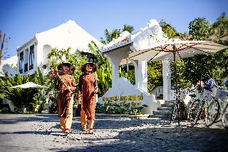 Hoi An Ancient House Village Resort & Spa