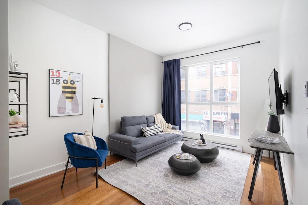 Prince Arthur Suites