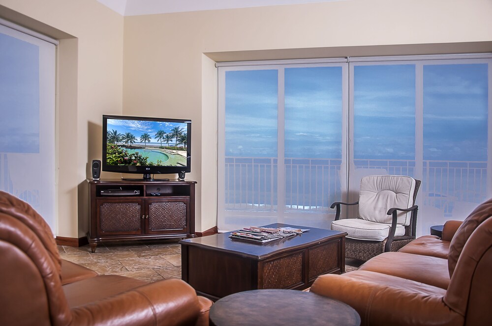 Vista Las Palmas by Dream Makers