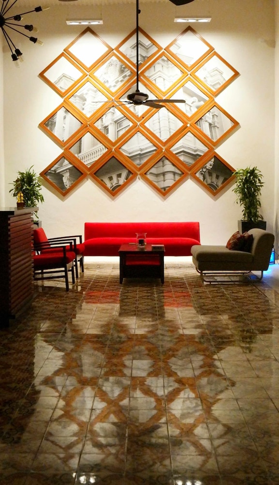 Hotel Merida Santiago