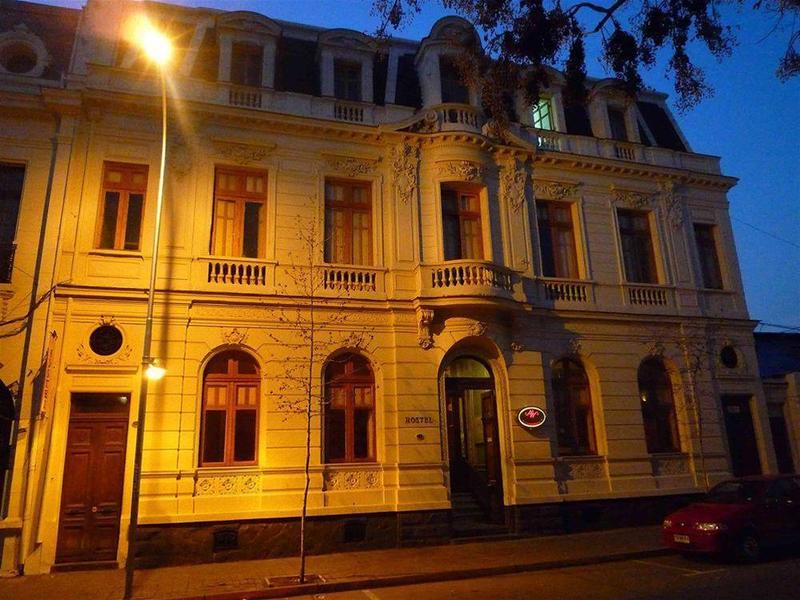 Happy House Hostel