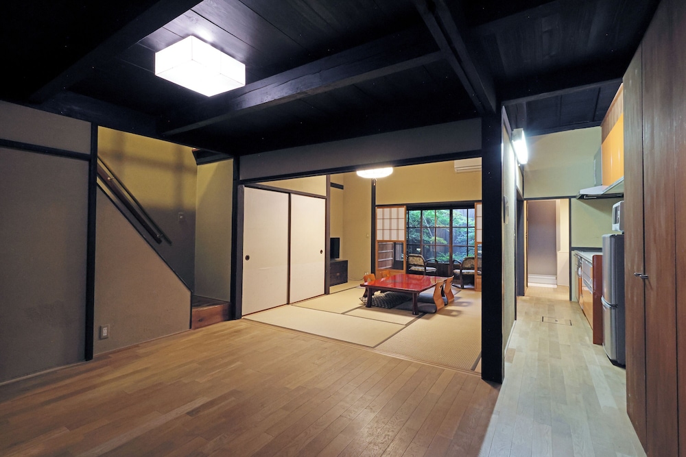 Yamanaka Guest house