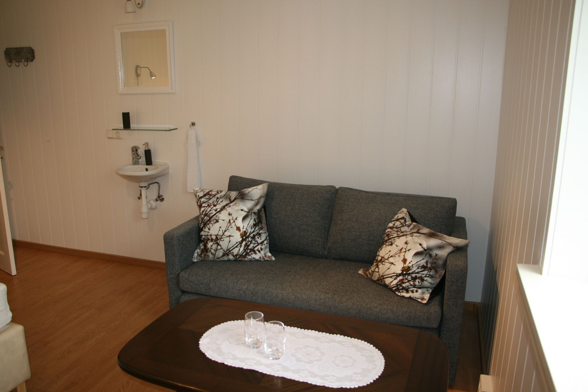 Rjupa Guesthouse