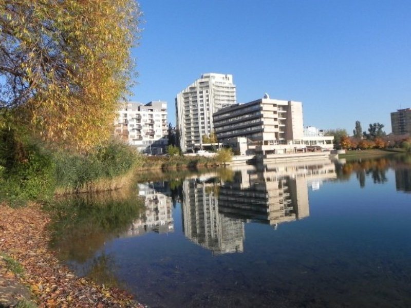 Hotel Junior