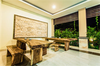 Lucky's Guest House