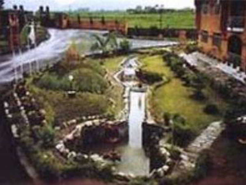 Royal Palm Resort