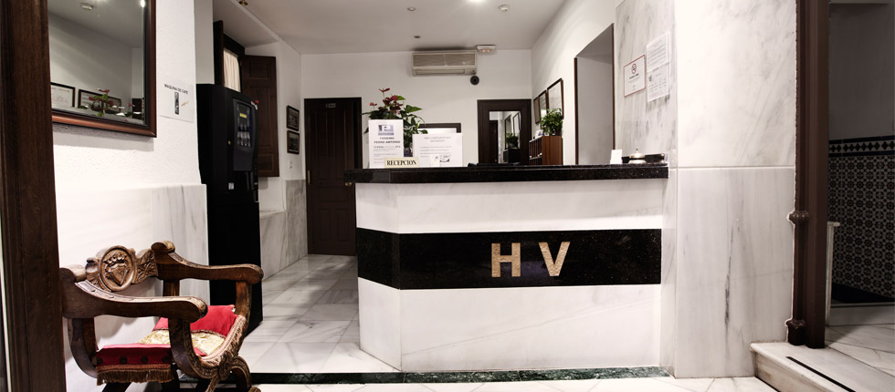 Veronica Centro Hostal