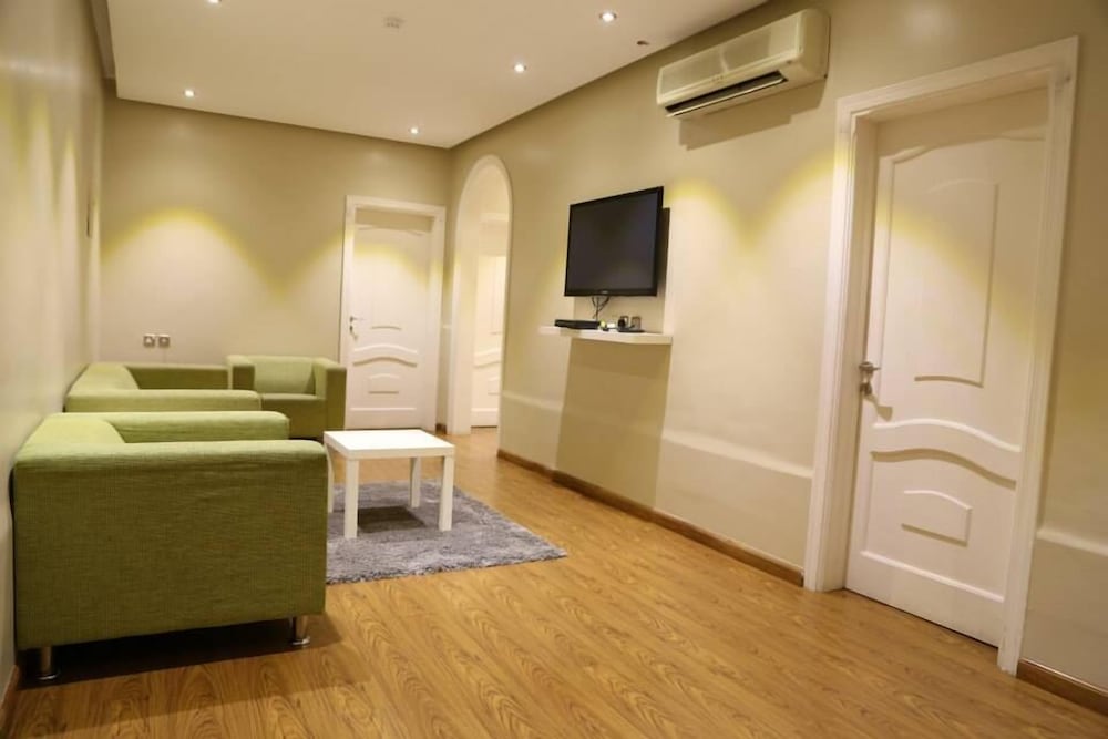 Quiet Dreams Al Murjan Branch