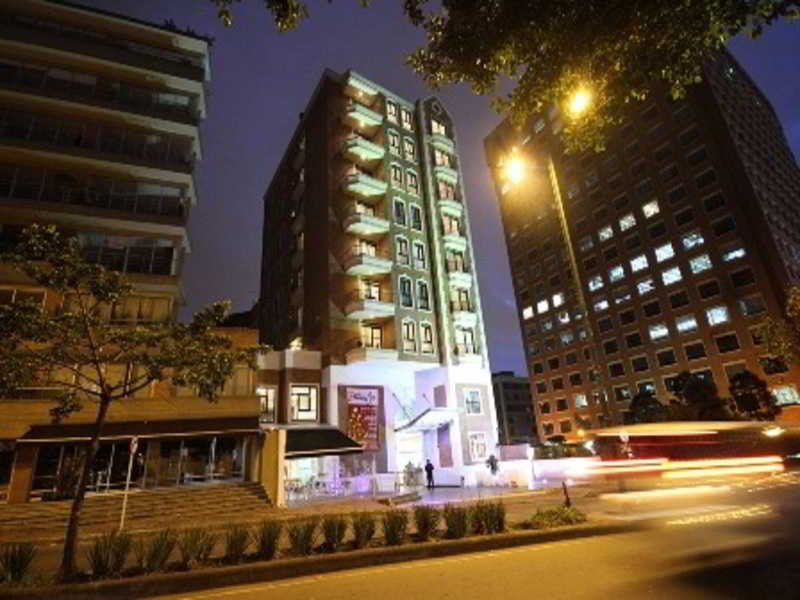 Rosales Plaza Hotel
