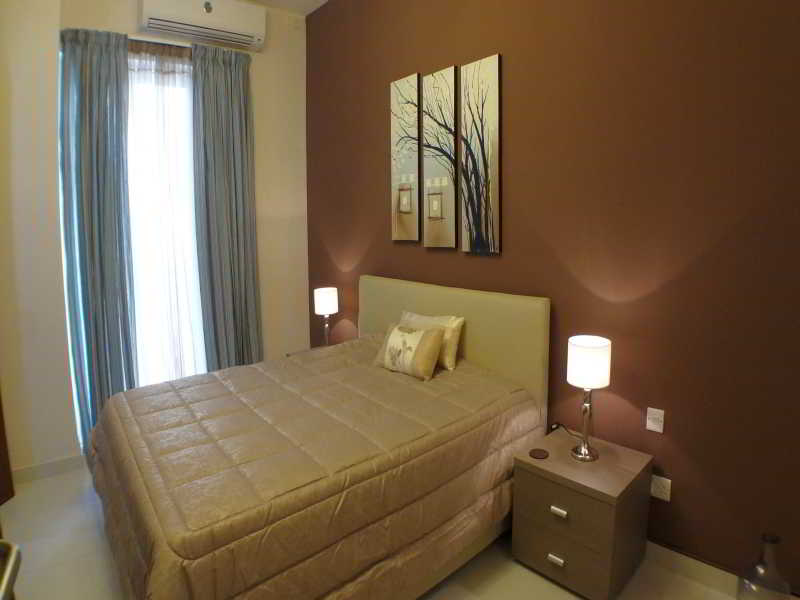 Eri Apartments