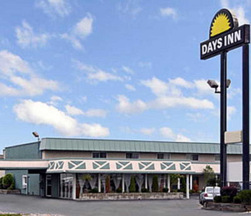 Days Inn Elk Grove Village