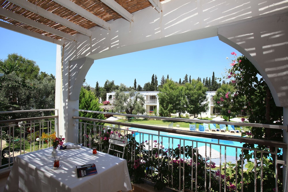 Muskebi Apartments