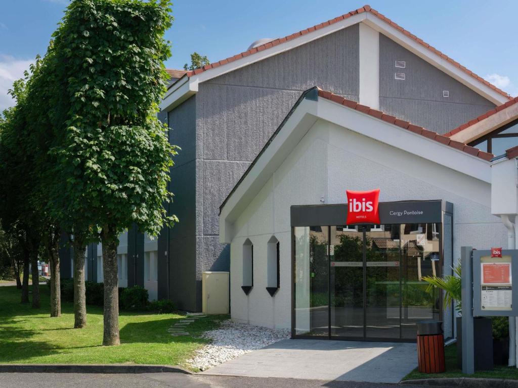 Hôtel ibis Cergy-Pontoise Le Port