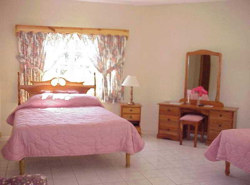Merril's Beach Resort II