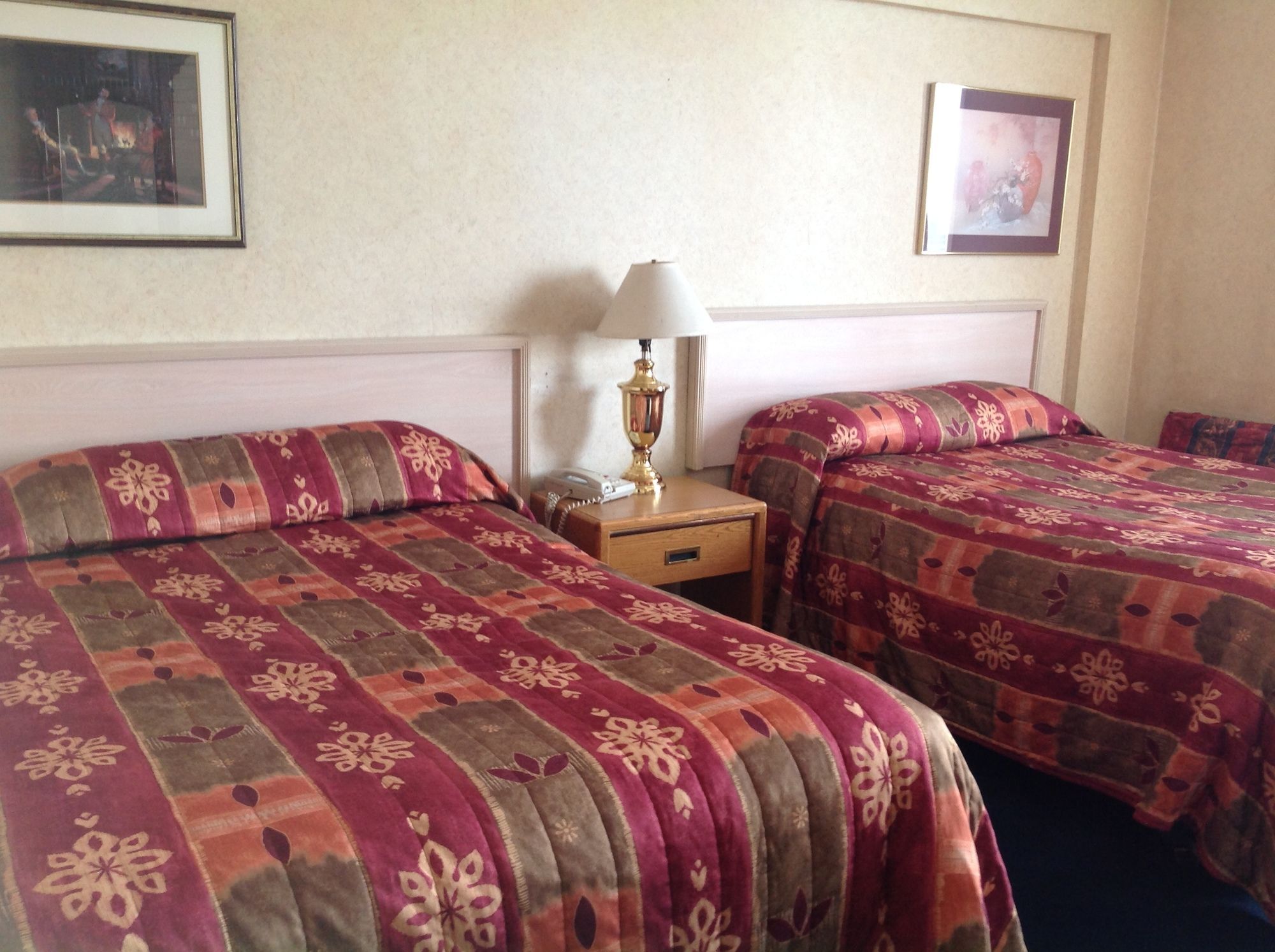 Town And Country Motor Hotel