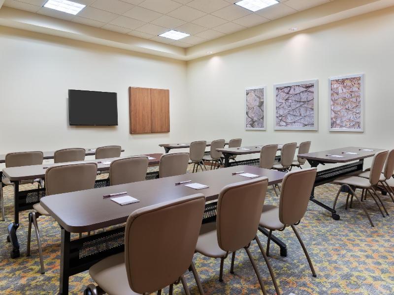 Staybridge Suites Miami International Airport