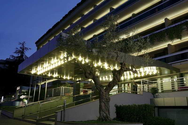 Courtyard by Marriott Rome Central Park Hotel