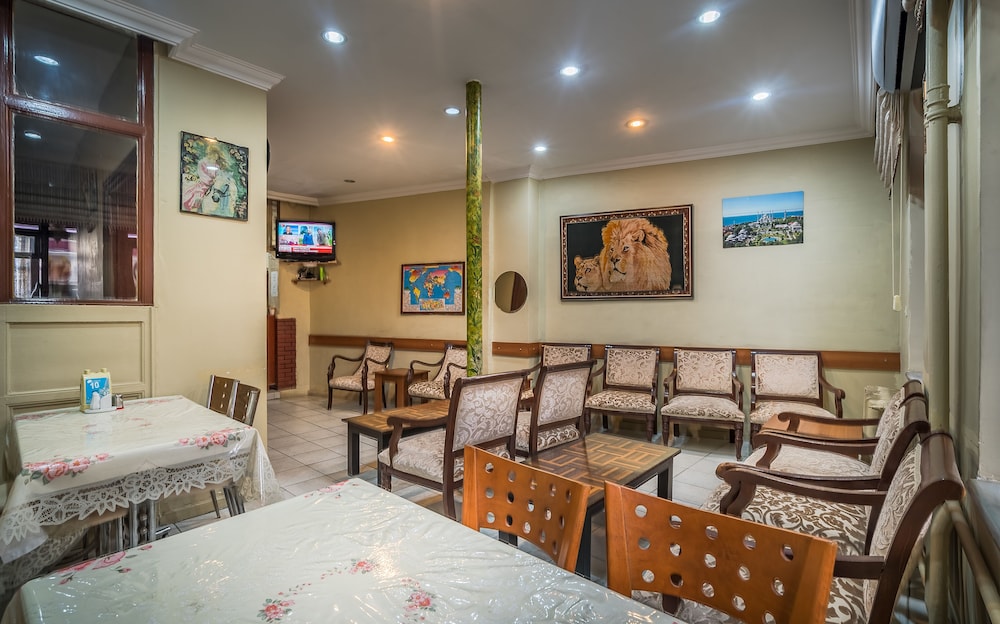 Yeni Hostel