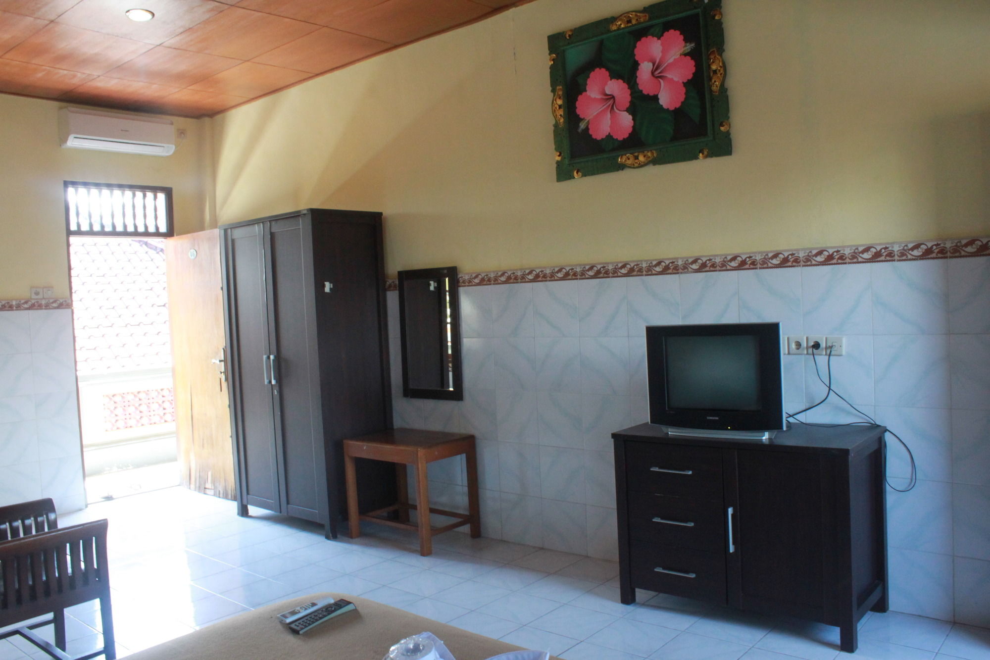 Gora Beach Inn