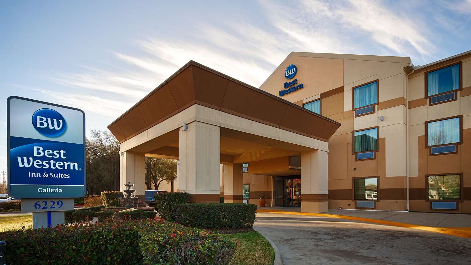 Best Western Fountainview Inn&Suites Near Galleria