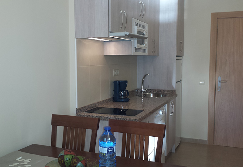 Apartamentos Benalbeach Group