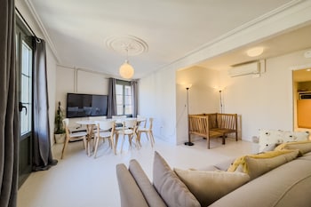 Ramblas Budget Apartments