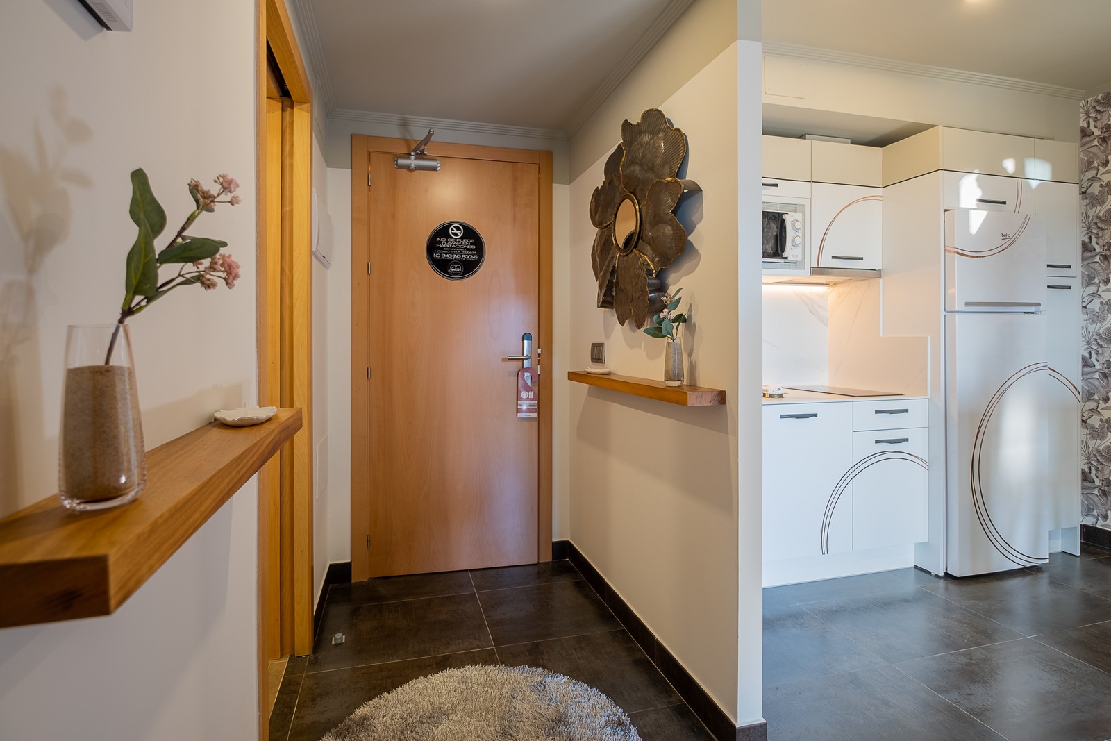 ON Suites Sevilla Apartments