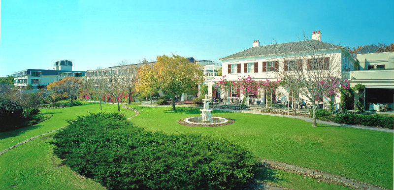 Vineyard Hotel
