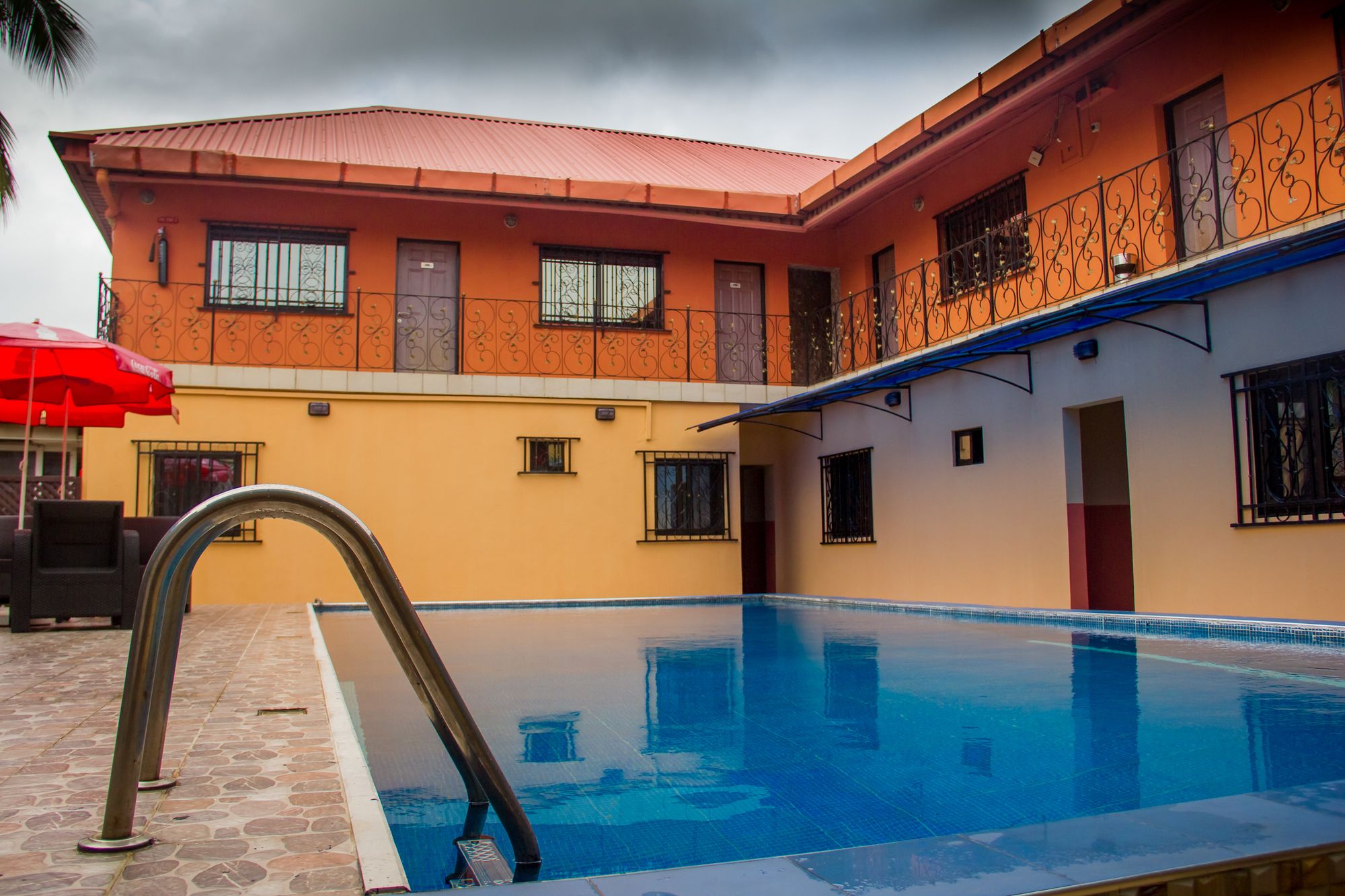 Lamia Inn
