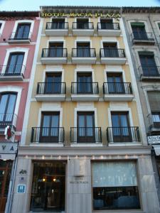 Macia Plaza