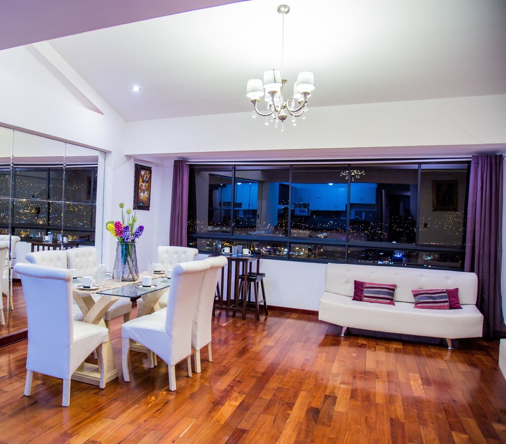 Hotel & Apartments R House Cusco