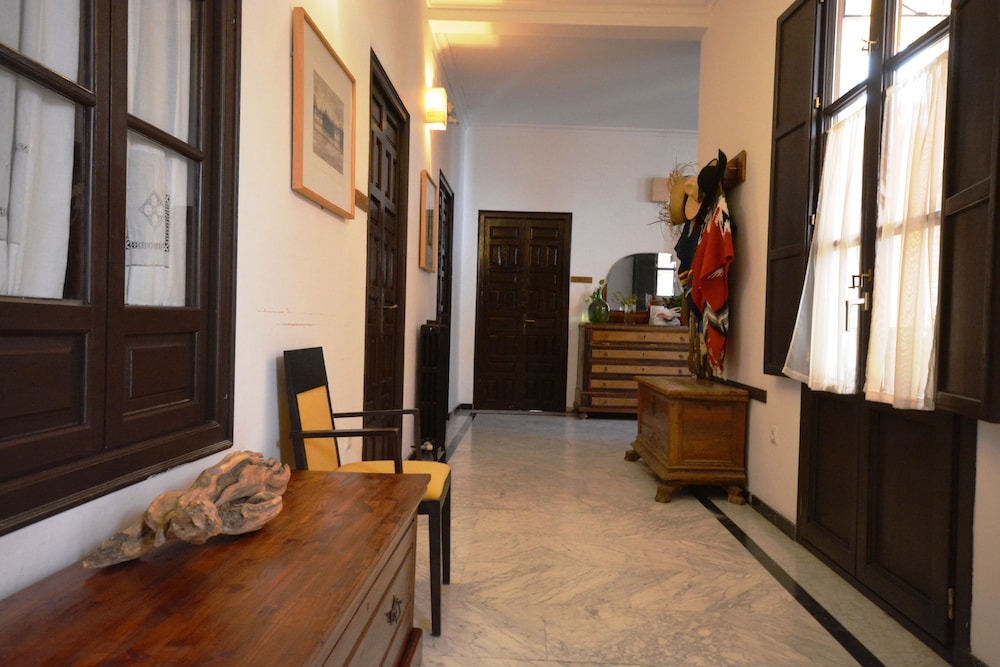 Casa de los Azulejos Hotel