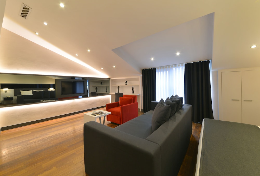 Aparthotel Nish Istanbul Suites