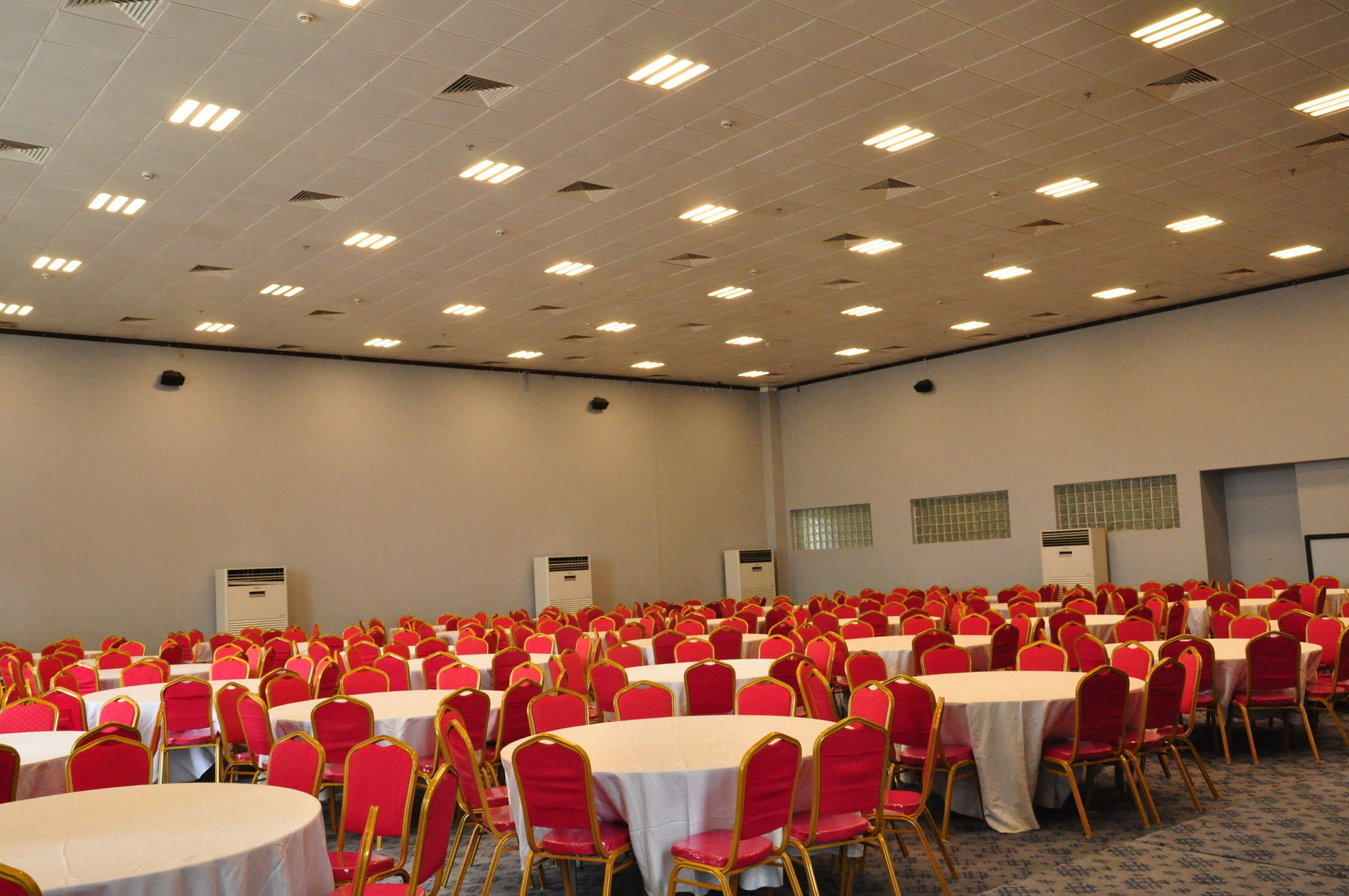 Naf Conference Centre And Suites