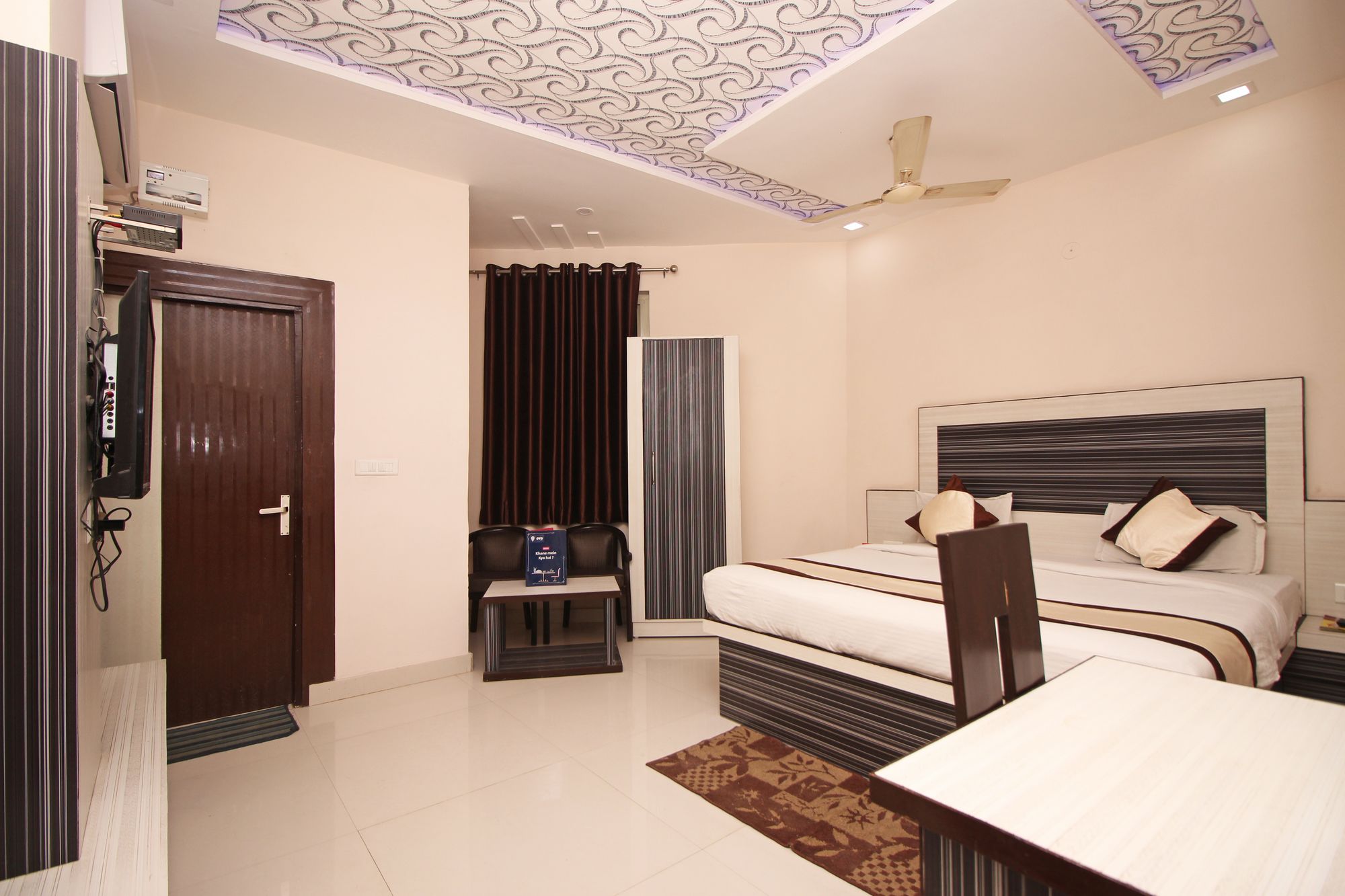 Hotel Gayatri Residency by OYO