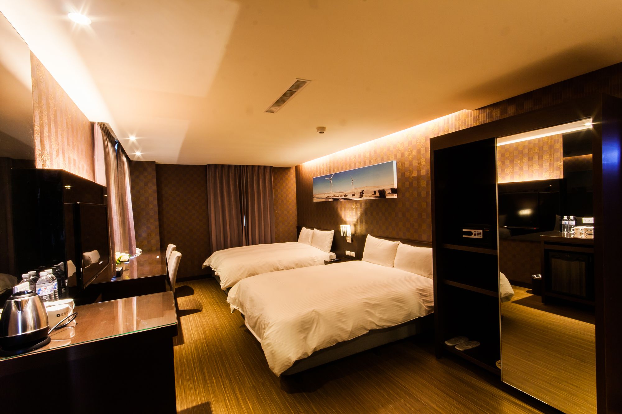 Golden Pacific Hotel