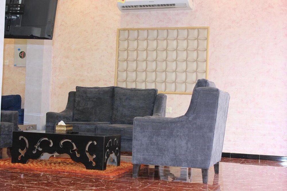 Al Amoria Furnished Apartments 3