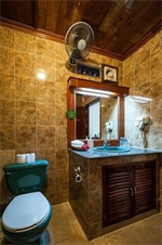 Red Hibiscus Hotel