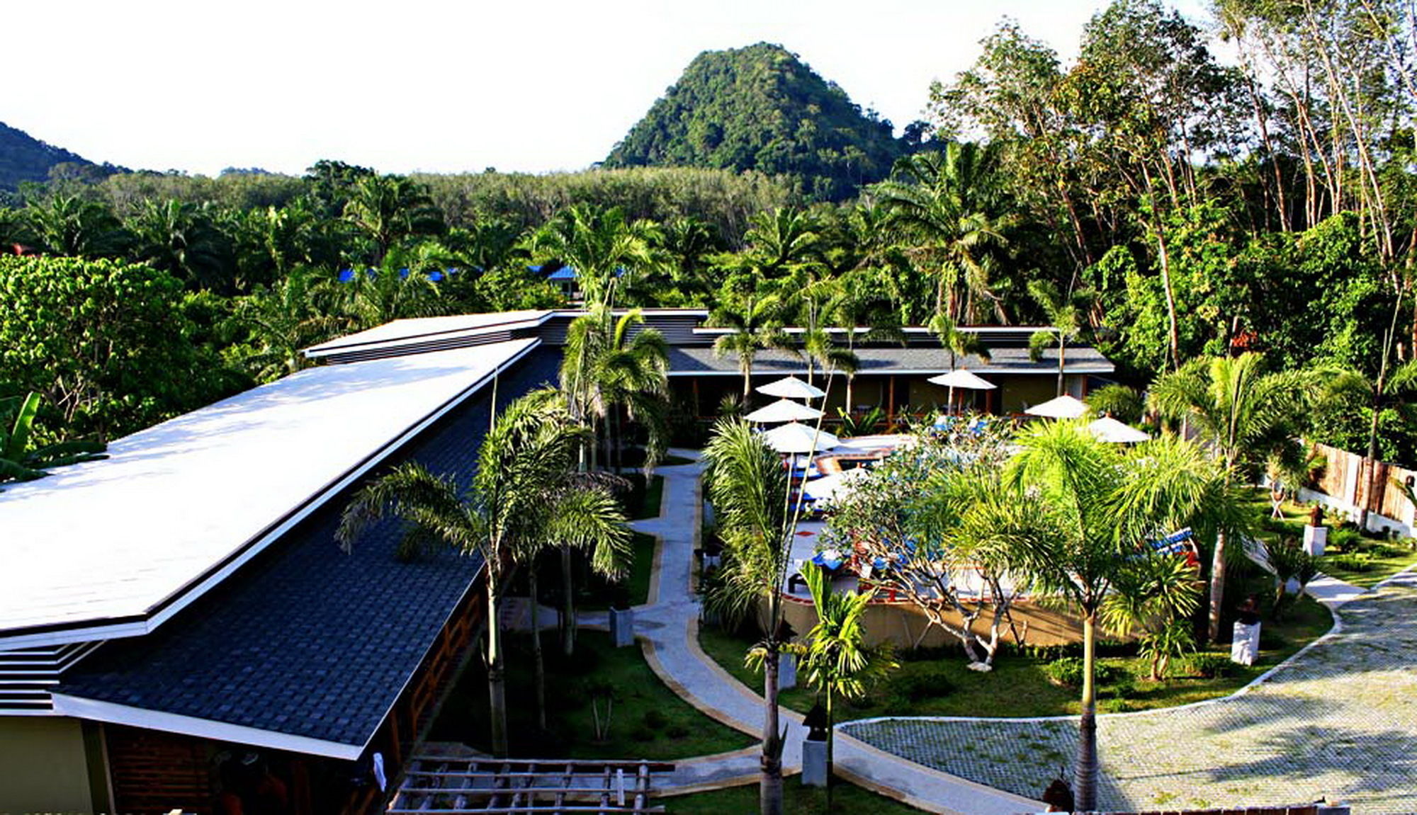 Aonang Phutawan Resort
