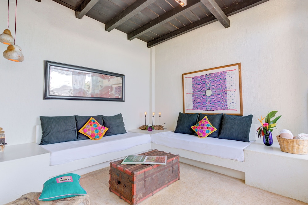Casitas Maraika