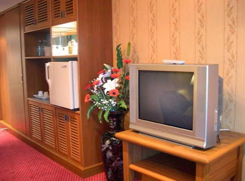 Alexander Hotel Bangkok
