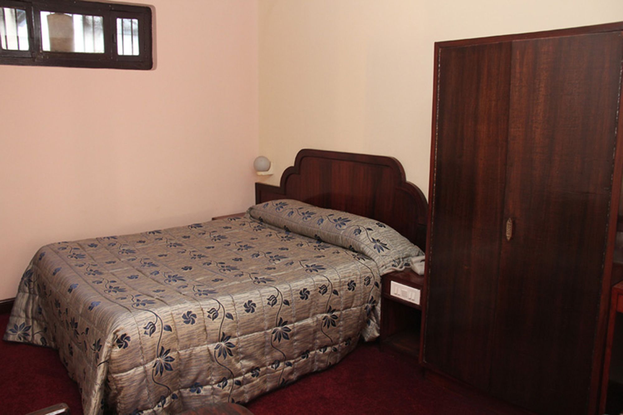 Hotel Pacific