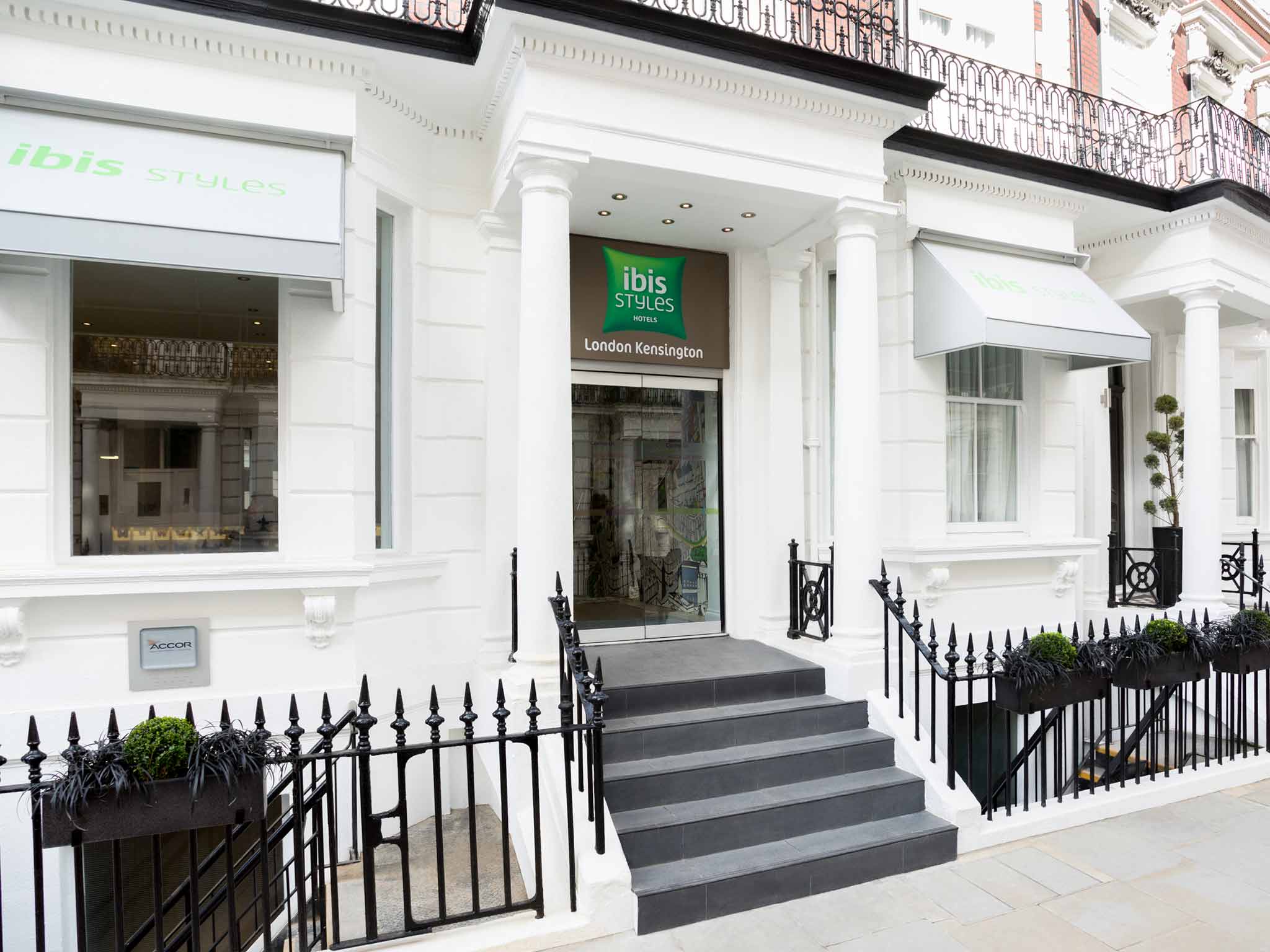 Heeton Concept Hotel - Kensington London
