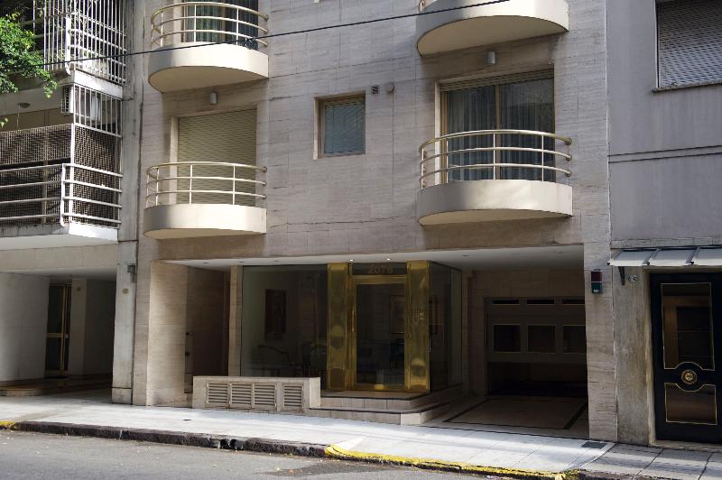 Mayla Apartments
