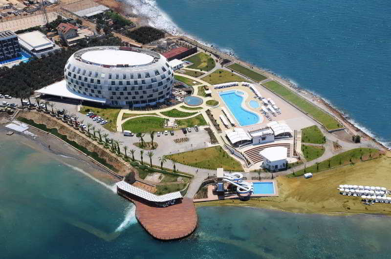 Gold Island Hotel
