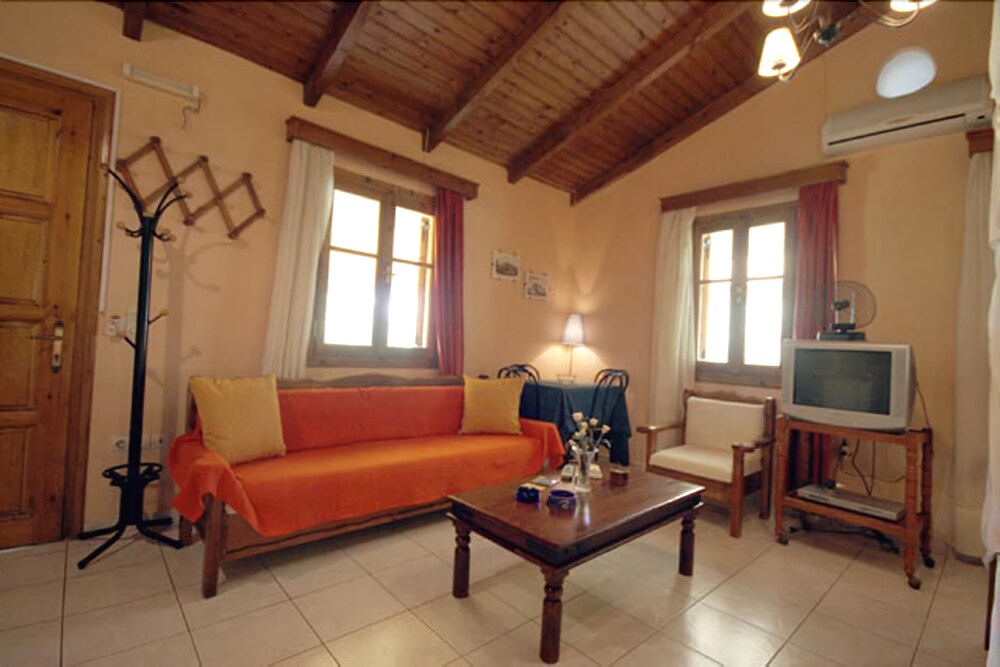 Alexaria Holidays Apartments