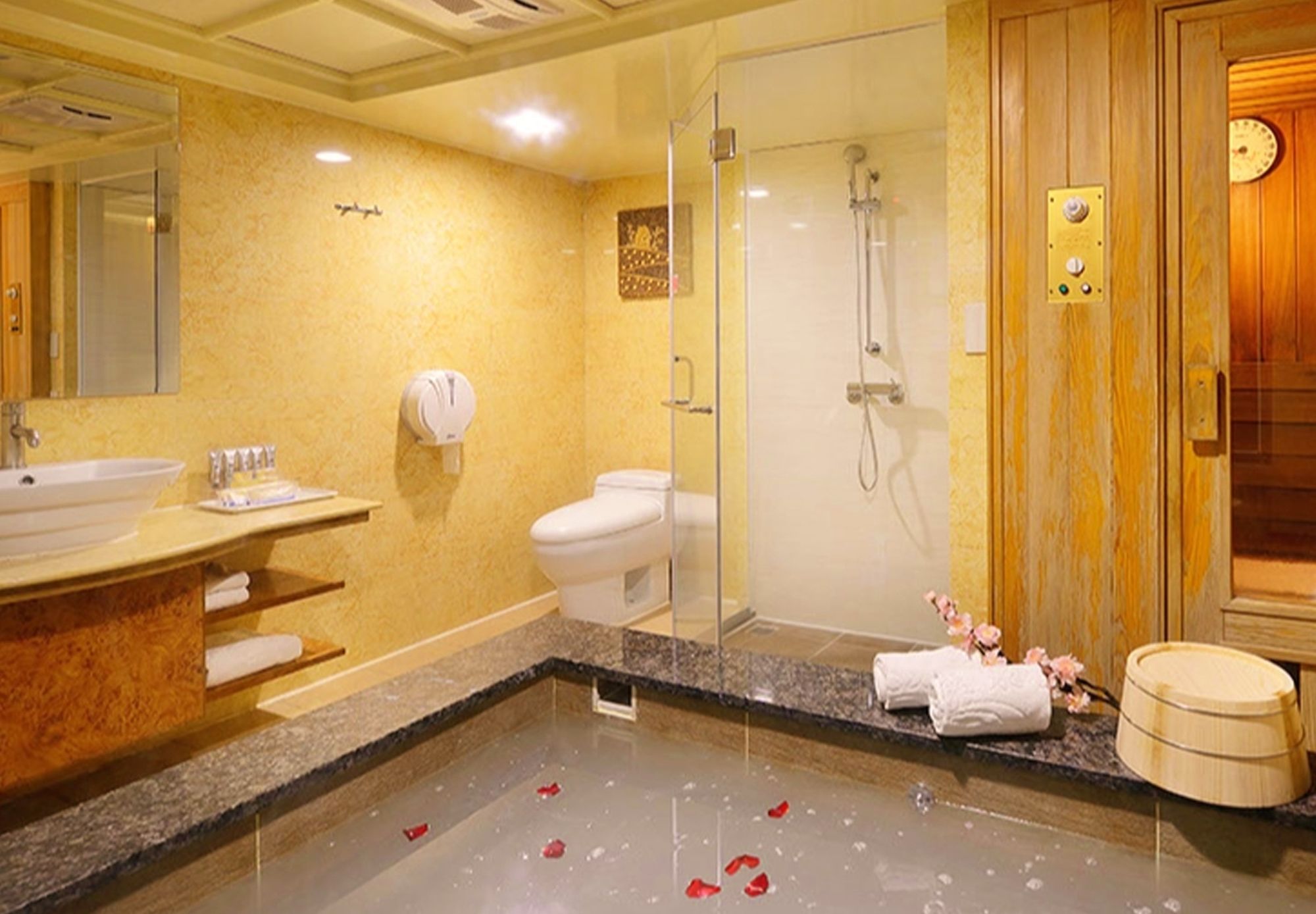 Chyuan Du Spring Resort
