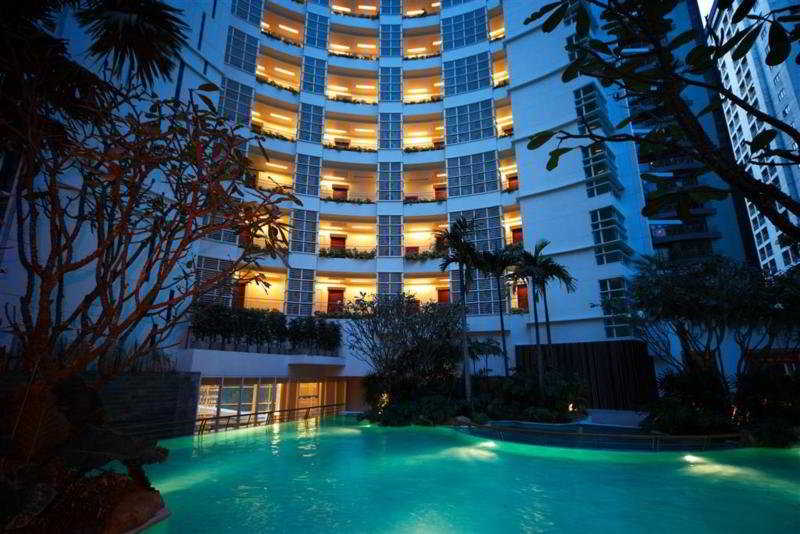 Dusit Suites Hotel Ratchadamri