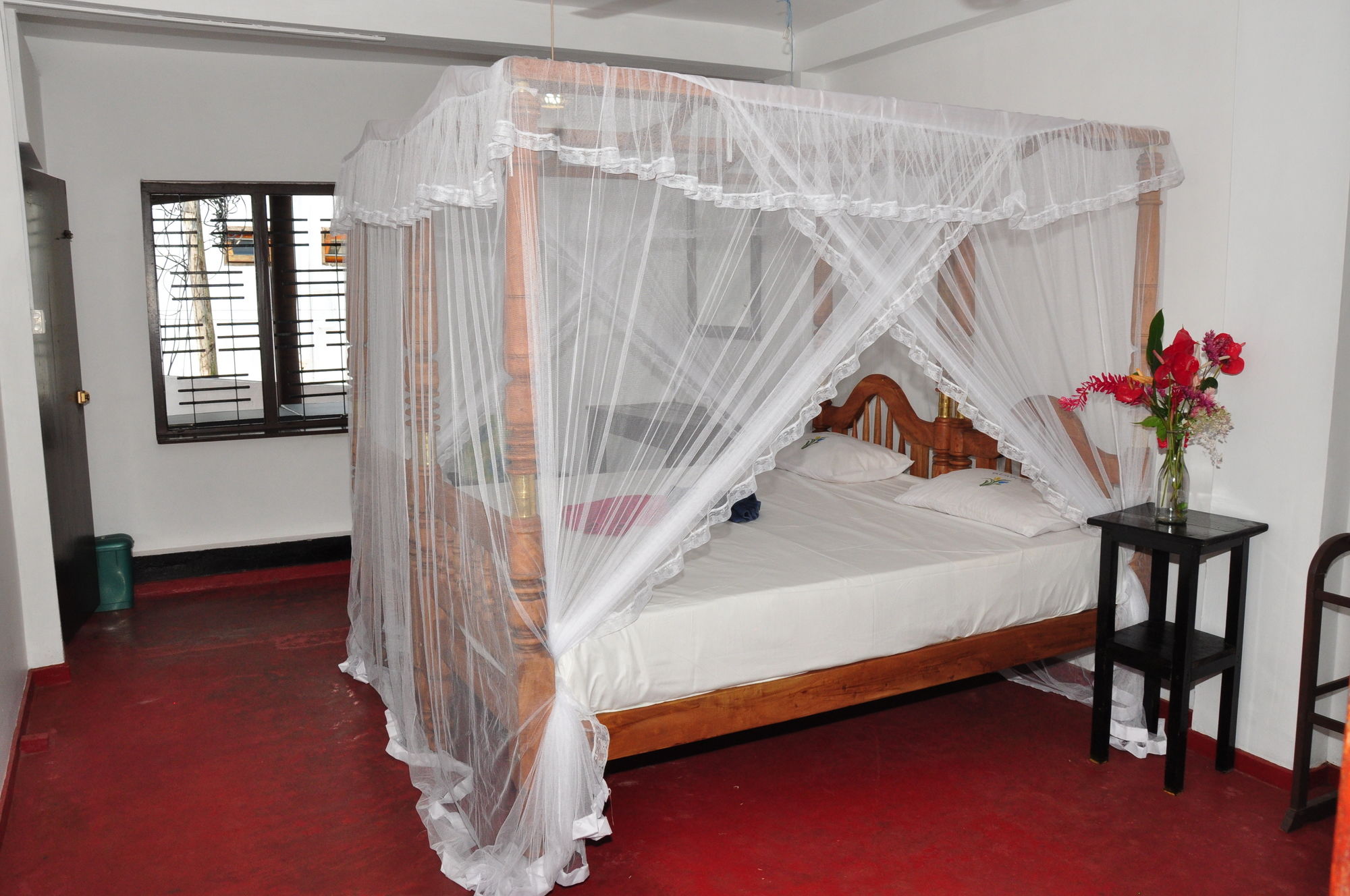 SurfCity Guesthouse