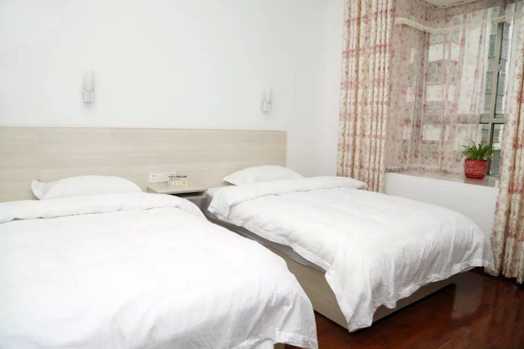 Zhangjiajie Mango Youth Hostel